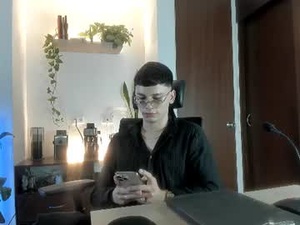 kael_stone1's webcam