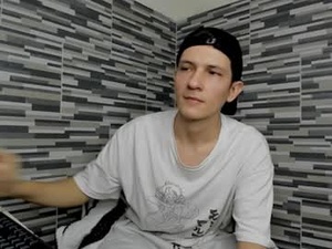 kami_doublehot's webcam