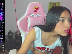 karely_sweet_'s webcam