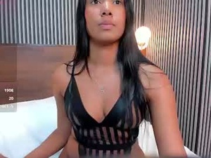 karen_saenz's webcam