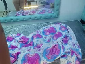 karol_and_tihago's webcam