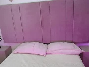kat_dooll's webcam