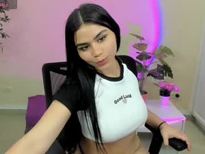 keira_clinton's webcam