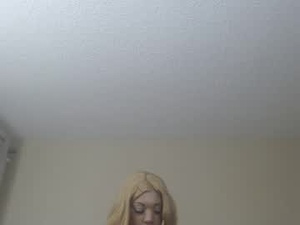 kelliecapri's webcam