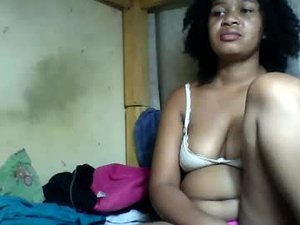 kenalie's webcam