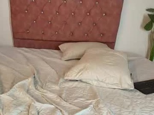 king_lovely_horny_'s webcam