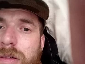 kinkcouple126095's webcam