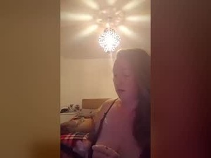 kinkycouple69322128's webcam