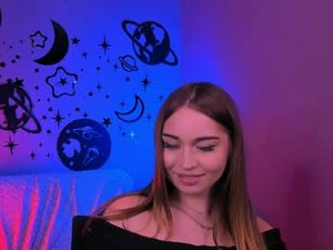 kira_so_shy's webcam