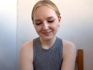 kirstievelasco's webcam
