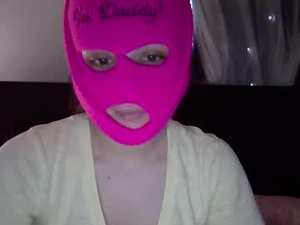 kissandtell1357's webcam