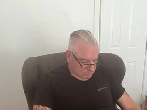 kiwicum169555's webcam