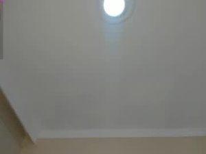 korynnemassiah's webcam