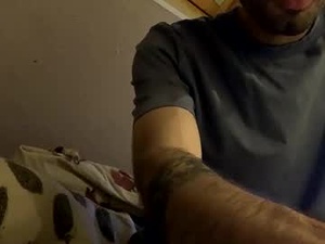 kushtyguy67's webcam