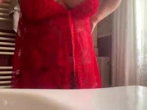 kylieasher13's webcam