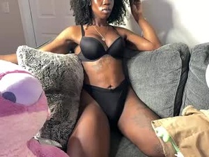 kyliesnowxxx's webcam