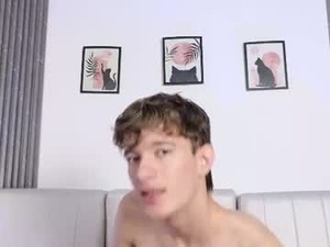 kylorx_xxx's webcam