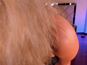 kyomivelvet's webcam