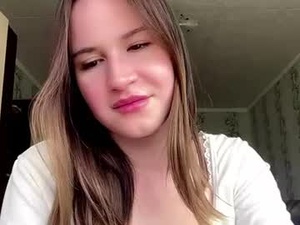 lacyhokenson's webcam