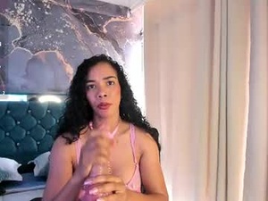 lady_lia__'s webcam