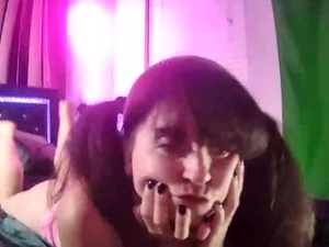 ladylux555's webcam