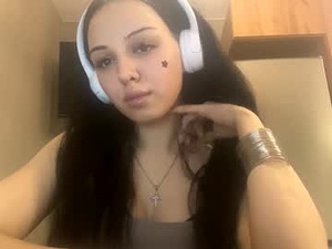 lakishaamini's webcam