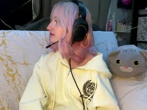 lakitalyndaker's webcam