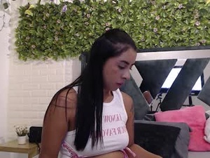 lali25_'s webcam