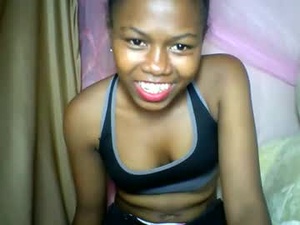 lara_belle's webcam