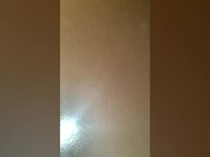 laracream's webcam