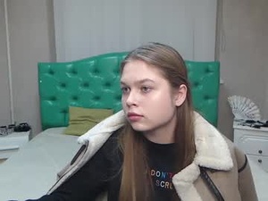larapika's webcam
