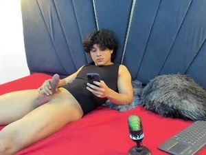 latin_beastx's webcam