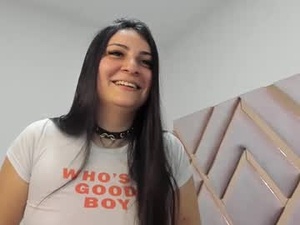 latina_dommy's webcam