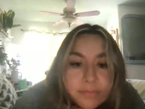 latinalinda02's webcam