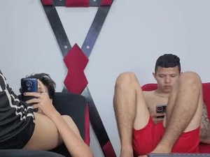 latinsguys2026's webcam