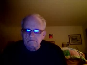 laugh_till_u_pee70's webcam