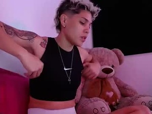 laura_r23's webcam