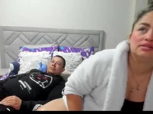 lauren_damian's webcam