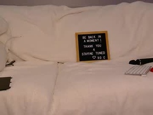 lavender_sky_'s webcam