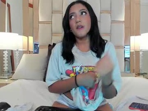 leire_adams's webcam