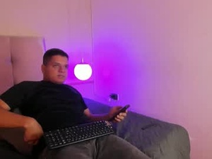 leon_thomas_'s webcam