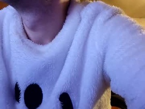 letsplaytogetherxxx's webcam