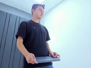 lex_blow's webcam
