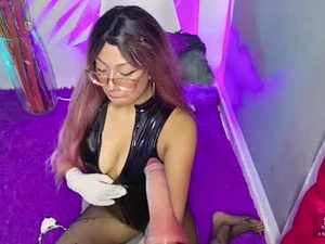 leyla_collinss's webcam