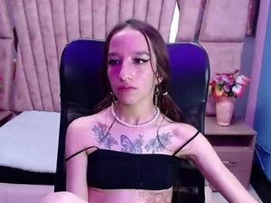 liaa_rouse_'s webcam