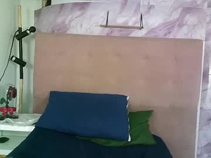 lian_phillips's webcam