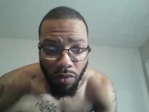 liightskinlover's webcam