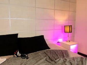 liily_rosee22's webcam