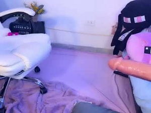 lil_belaa's webcam