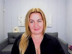 lili_crossi's webcam
